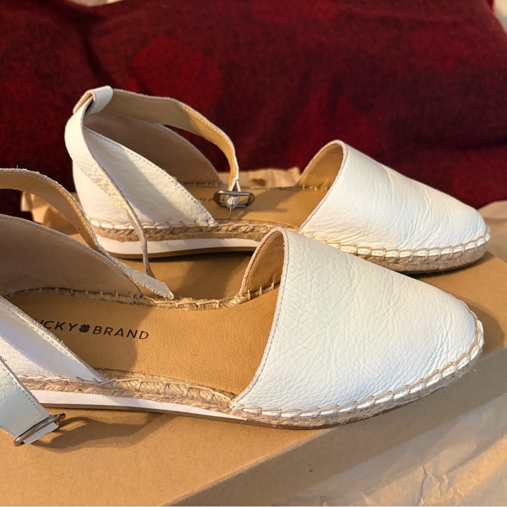 Lucky Brand Women's Cream Espadrille Flats